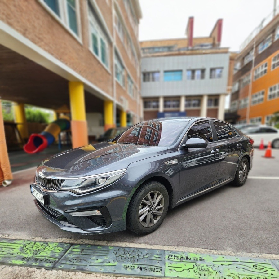 KIA K5 