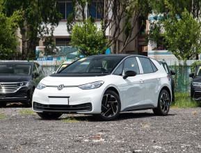Volkswagen ID.3 Pure Smart 2025 - 8 | bex-auto.md