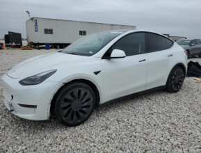 Tesla Model Y 2023 - 2 | bex-auto.md