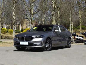 BMW i5 Basic 2025 | bex-auto.md