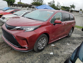 Toyota Sienna 2021 - 3 | bex-auto.md