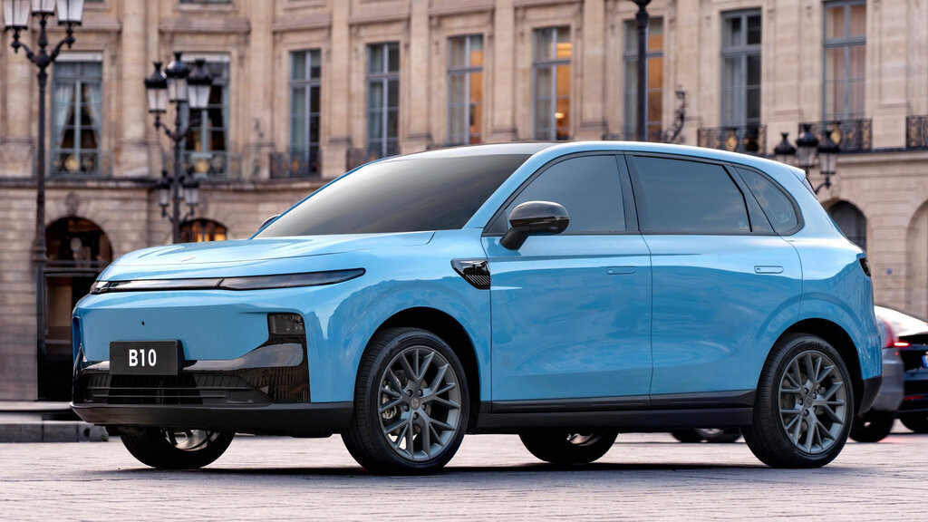În Europa vine crossoverul electric accesibil Leapmotor B10 de la Stellantis — o alternativă la modelele mai scumpe.