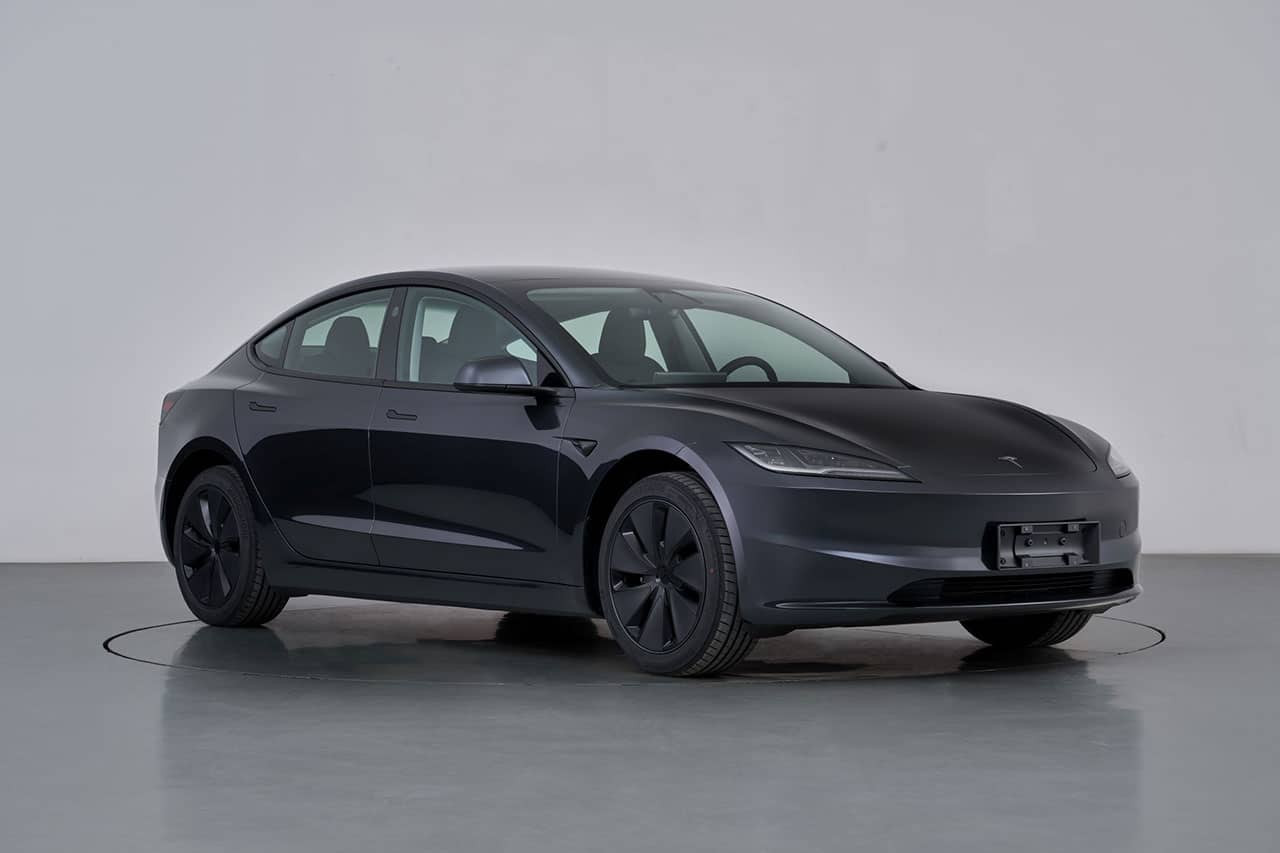 Tesla представила рекордно дальнобойную версию Model 3 с запасом хода более 800 км - 2 | bex-auto.md