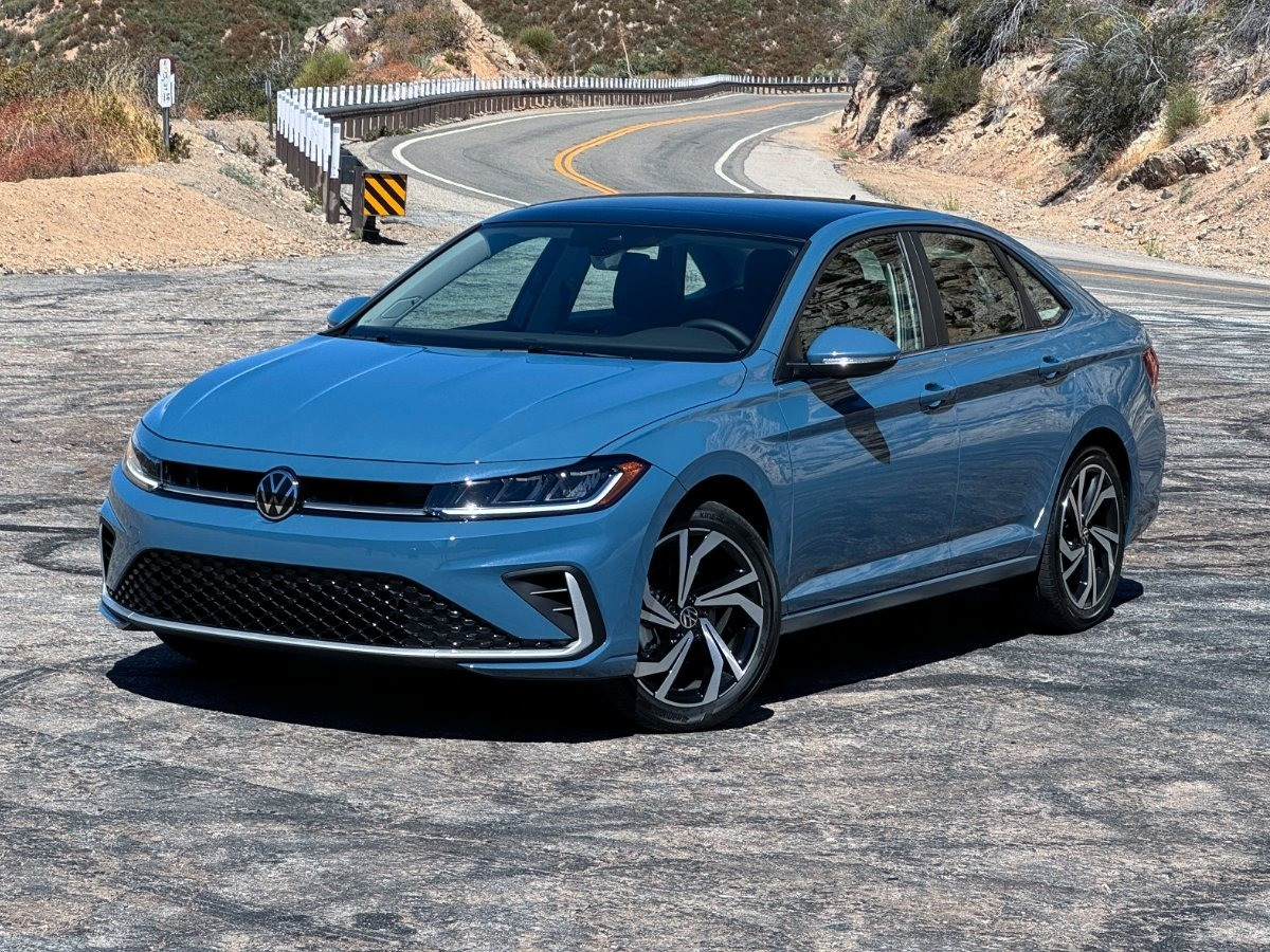 Volkswagen Jetta din SUA: de ce este cea mai bună alegere pentru oraș în Moldova
