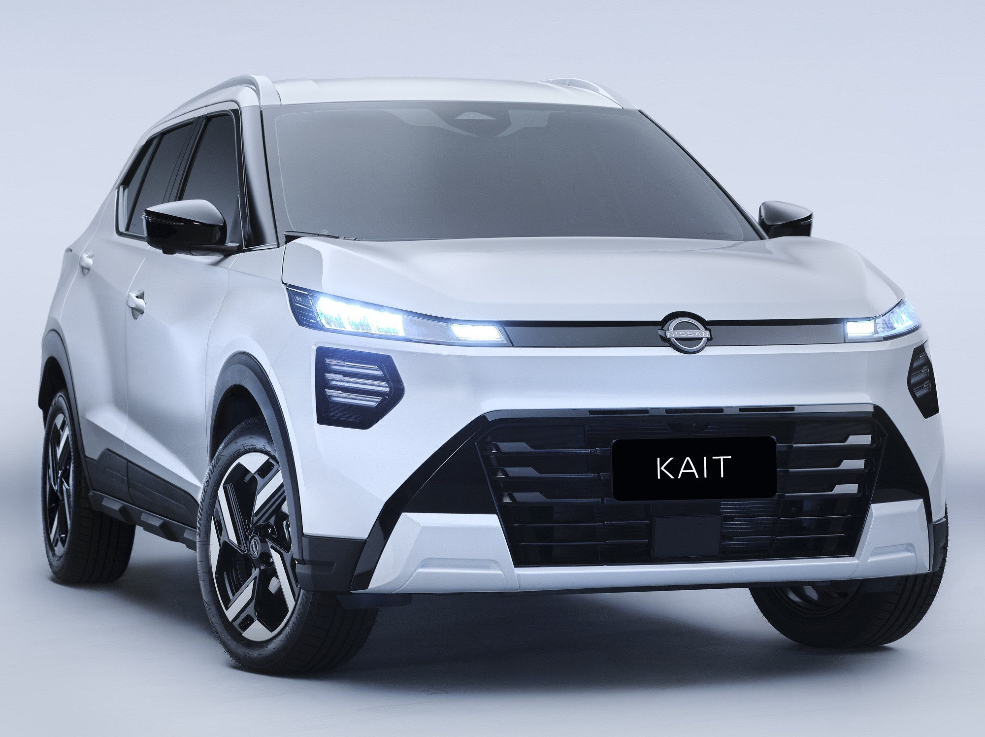 Noul Nissan Kait: primele fotografii oficiale ale SUV-ului accesibil din Brazilia