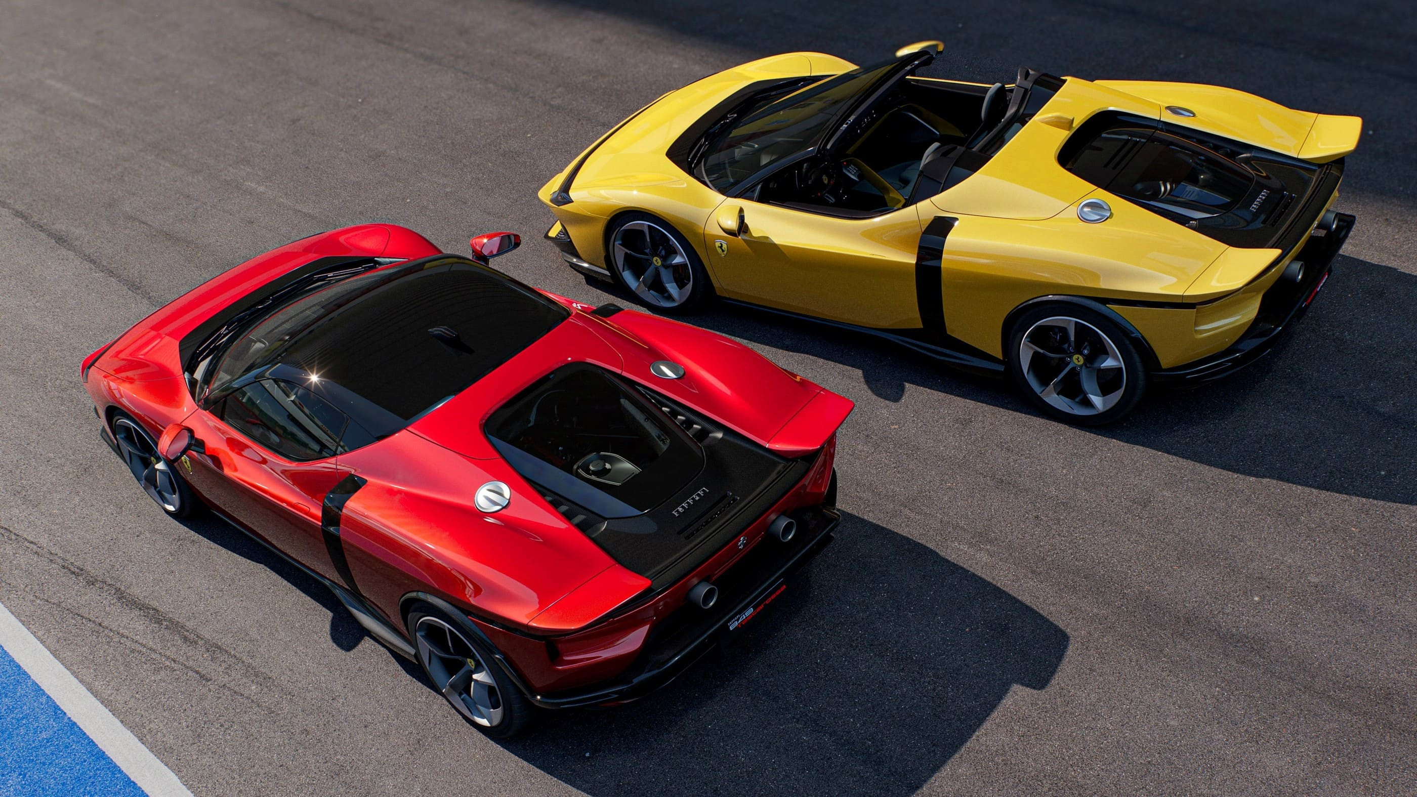 Ferrari a prezentat noul Ferrari Testarossa 2026: supercar hibrid cu peste 1000 CP
