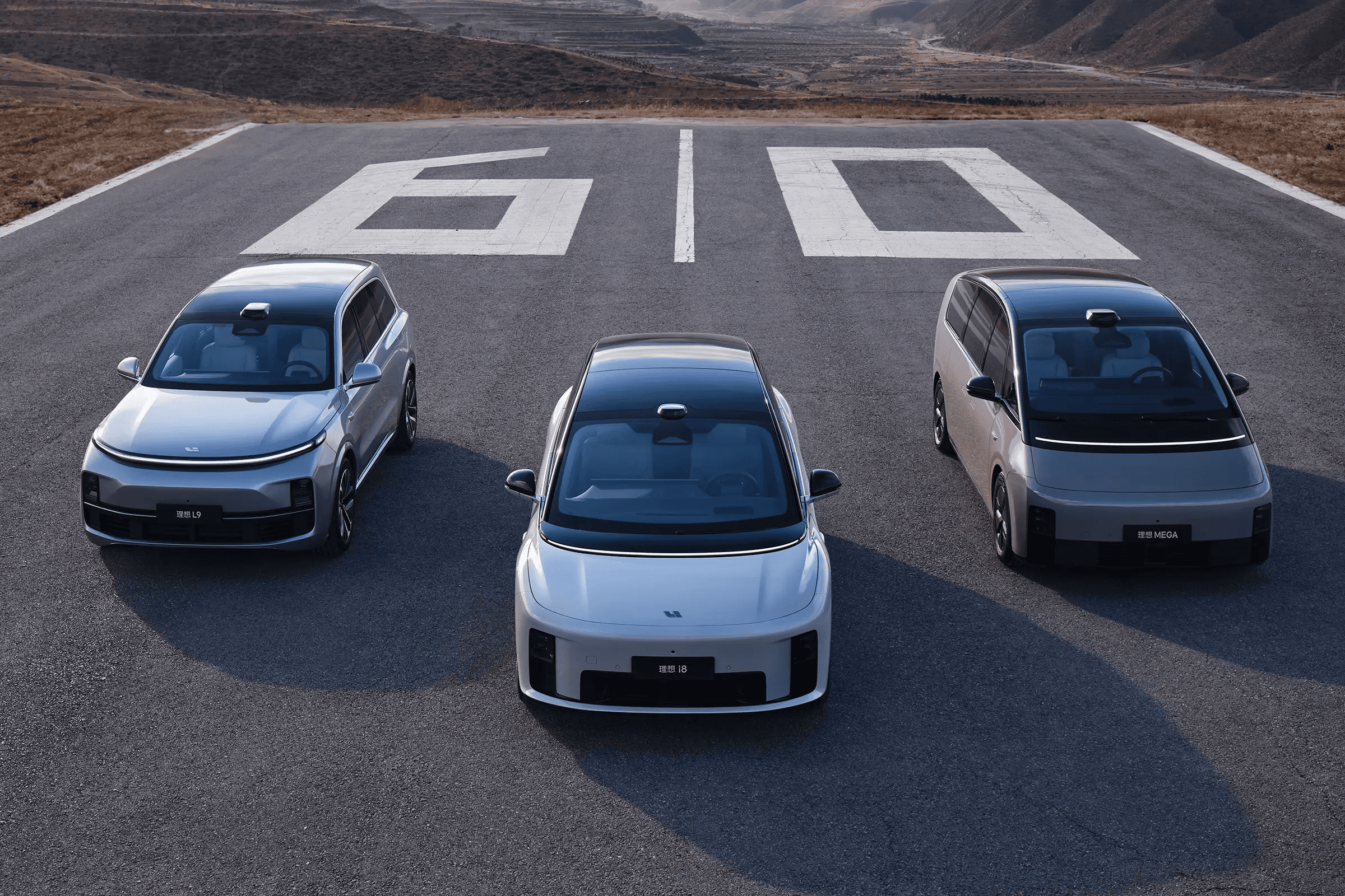 LiXiang a anunțat un crossover electric spațios i8 cu șase locuri.