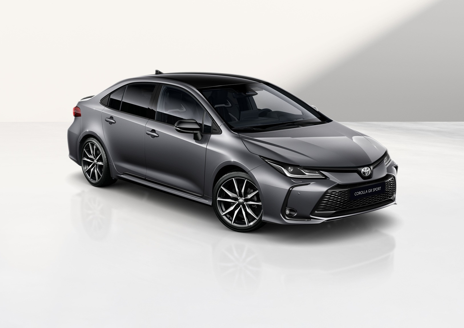 Toyota Corolla actualizată pentru Europa: noi culori, materiale ecologice și hibride pentru 2026
