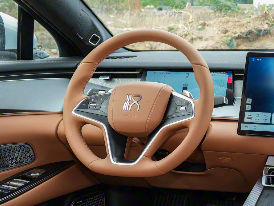 BYD Han L DM-i 200KM Basic 2025 - 23 BYD Han L DM-i 200KM Basic 2025 - 23 | bex-auto.md