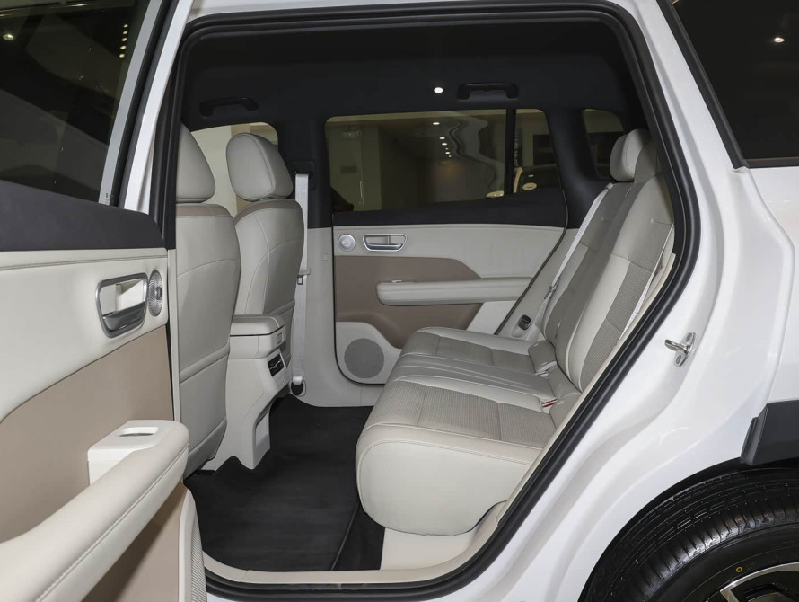 Toyota bZ3X Mid 2025 - 38 Toyota bZ3X Mid 2025 - 38 | bex-auto.md