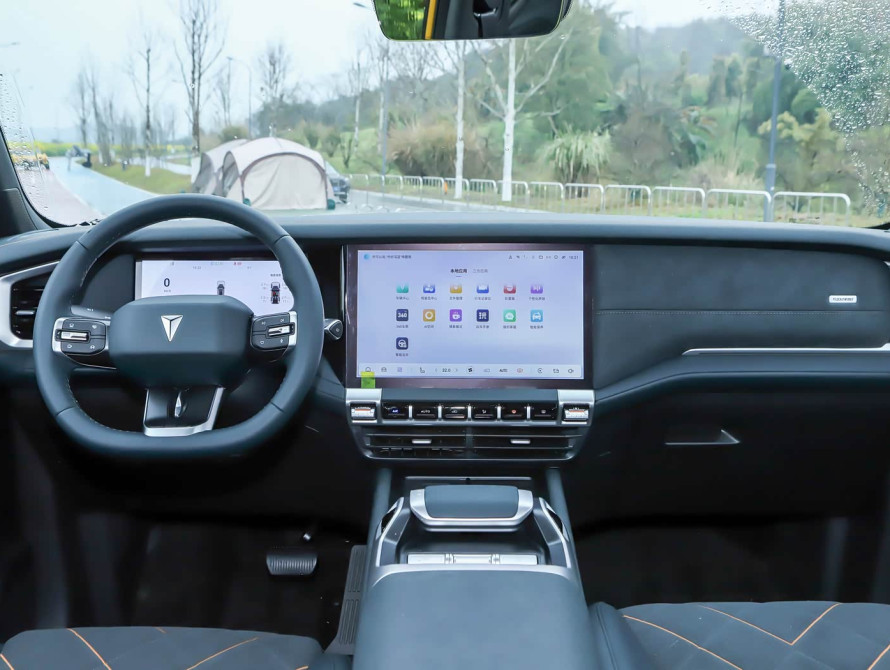 Changan Deepal G318 Top 2025 - 17 Changan Deepal G318 Top 2025 - 17 | bex-auto.md