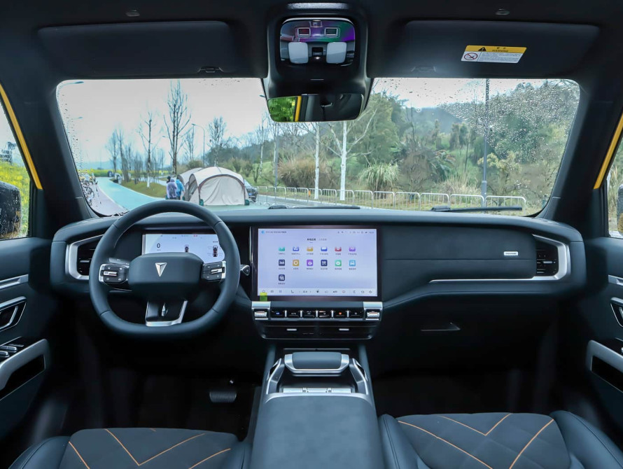 Changan Deepal G318 Top 2025 - 15 Changan Deepal G318 Top 2025 - 15 | bex-auto.md