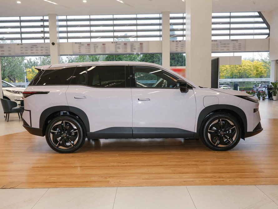 Toyota bZ3X Mid 2025 - 3 Toyota bZ3X Mid 2025 - 3 | bex-auto.md