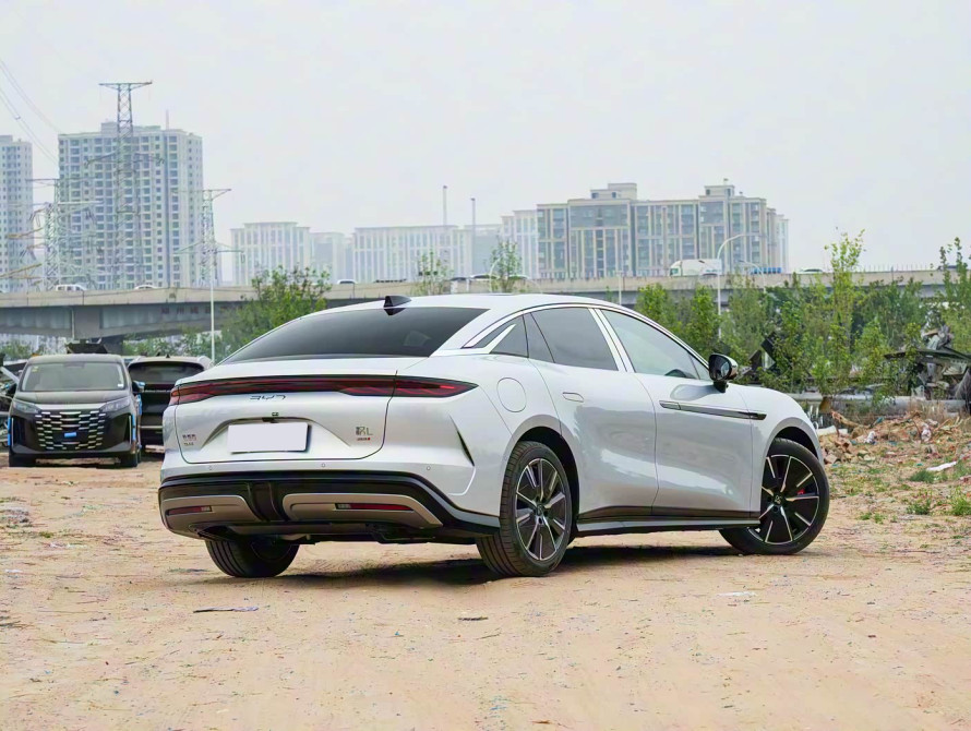 BYD Han L DM-i 200KM Basic 2025 - 4 BYD Han L DM-i 200KM Basic 2025 - 4 | bex-auto.md