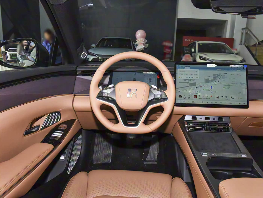 BYD Han L DM-i 200KM Mid 2025 - 21 BYD Han L DM-i 200KM Mid 2025 - 21 | bex-auto.md