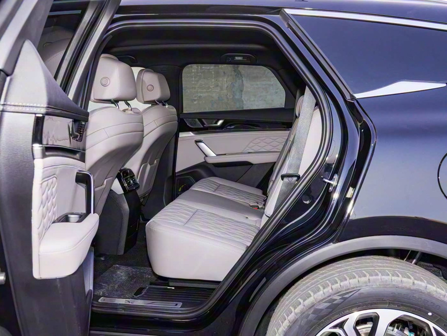 BYD Tang DM-i Top 2025 - 51 BYD Tang DM-i Top 2025 - 51 | bex-auto.md