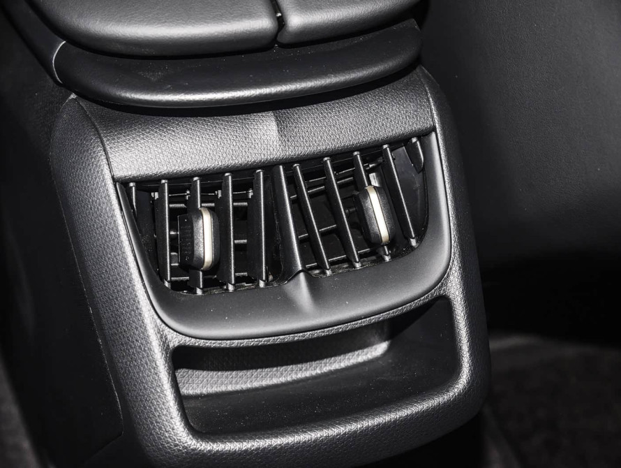 Volkswagen ID.Unyx Pre-Top 2025 - 48 Volkswagen ID.Unyx Pre-Top 2025 - 48 | bex-auto.md