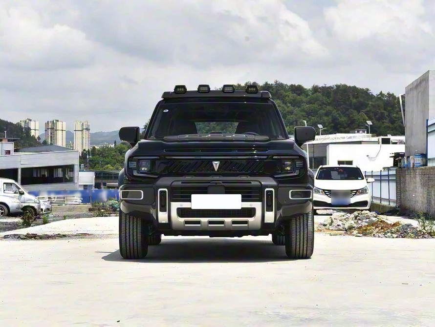 Changan Deepal G318 Basic 2025 - 1 Changan Deepal G318 Basic 2025 - 1 | bex-auto.md