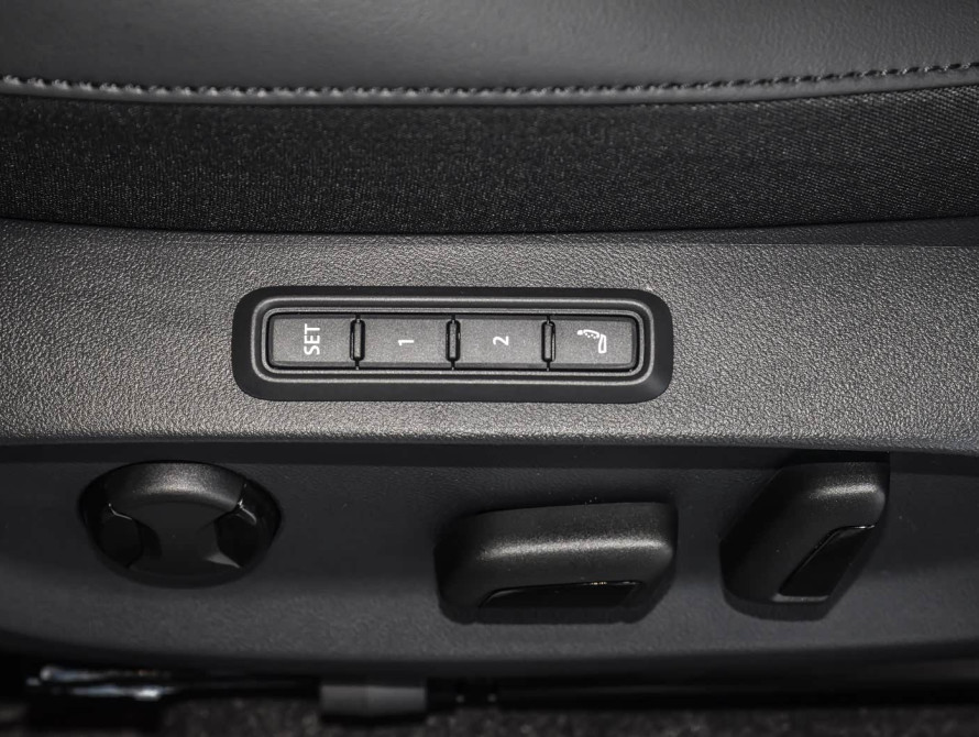 Volkswagen ID.Unyx Pre-Top 2025 - 12 Volkswagen ID.Unyx Pre-Top 2025 - 12 | bex-auto.md