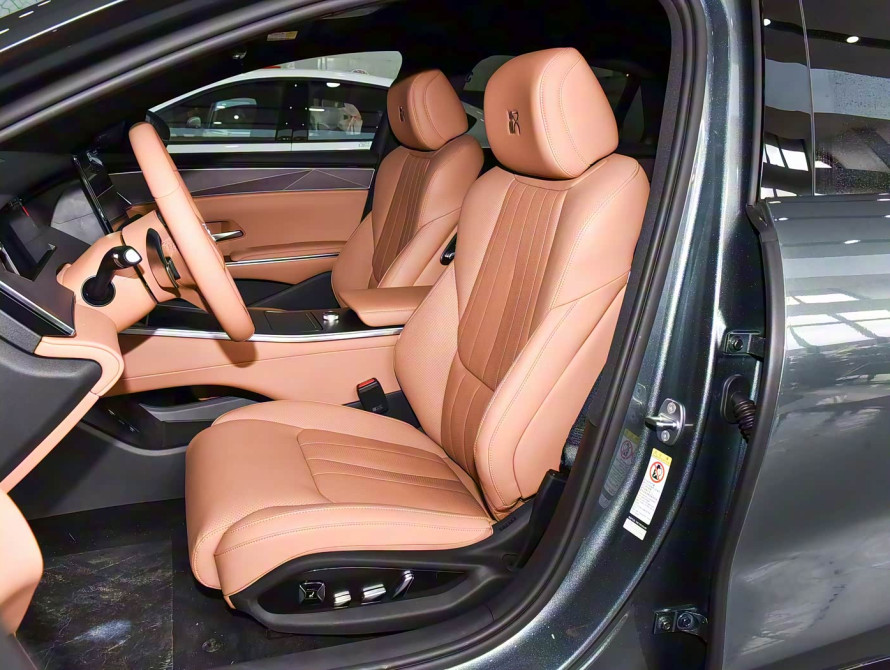 BYD Han L DM-i 200KM Mid 2025 - 12 BYD Han L DM-i 200KM Mid 2025 - 12 | bex-auto.md