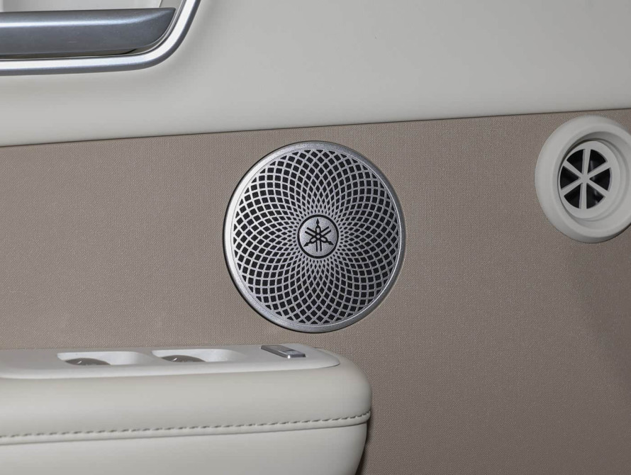 Toyota bZ3X Mid 2025 - 11 Toyota bZ3X Mid 2025 - 11 | bex-auto.md