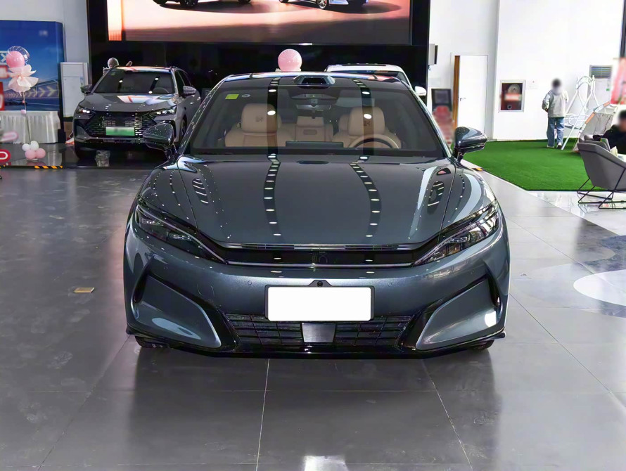 BYD Han L DM-i 200KM Mid 2025 - 1 BYD Han L DM-i 200KM Mid 2025 - 1 | bex-auto.md