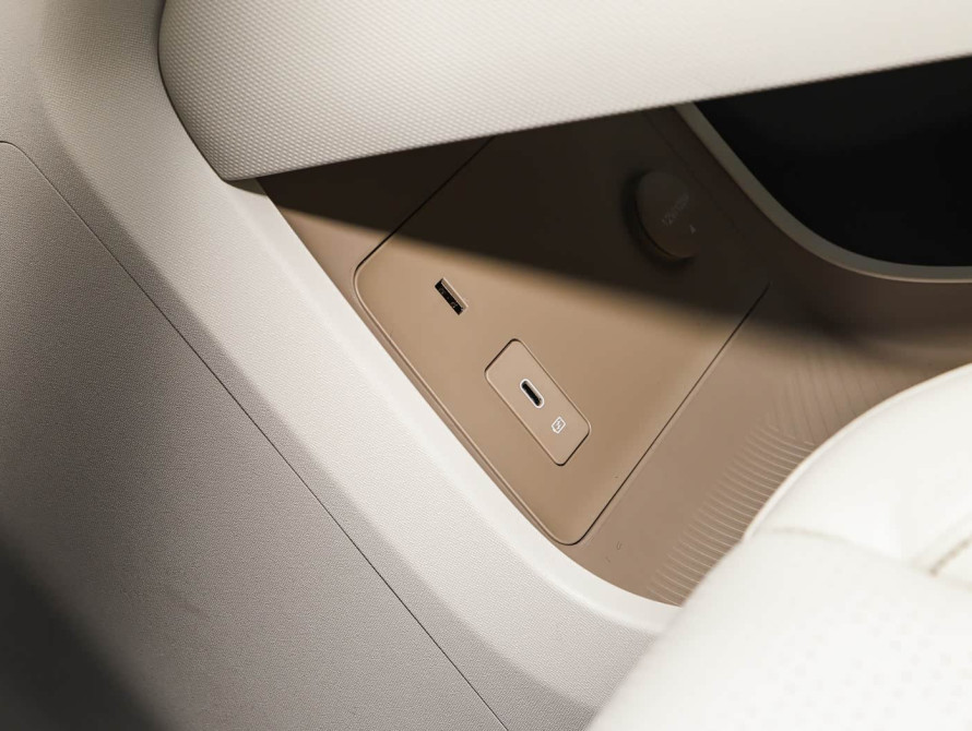 Toyota bZ3X Mid+ 2025 - 44 Toyota bZ3X Mid+ 2025 - 44 | bex-auto.md