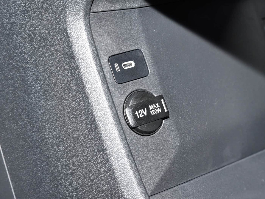 Changan Deepal G318 Mid 2025 - 46 Changan Deepal G318 Mid 2025 - 46 | bex-auto.md