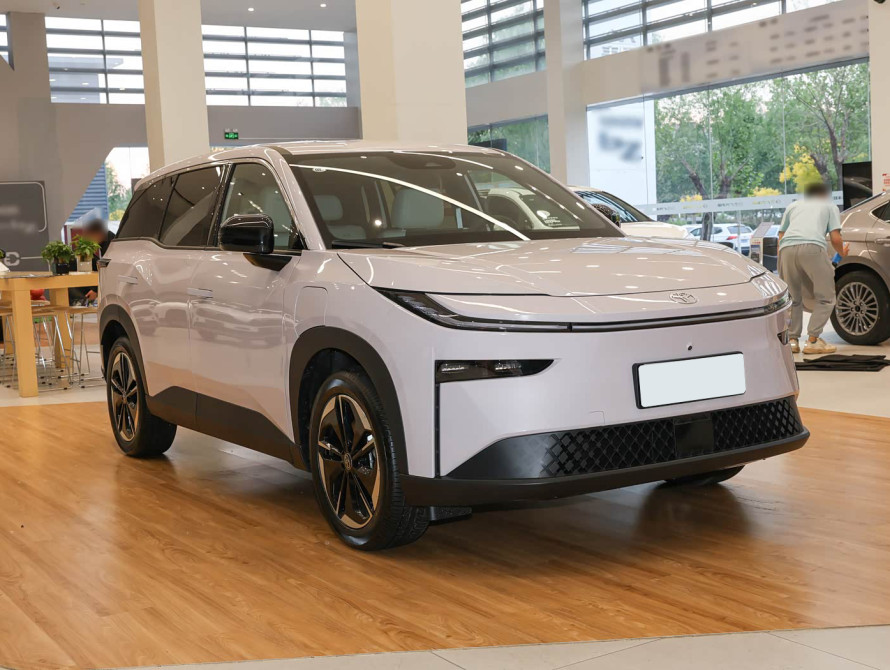 Toyota bZ3X Mid 2025 - 2 Toyota bZ3X Mid 2025 - 2 | bex-auto.md