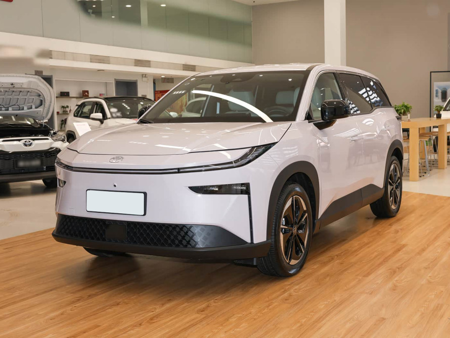 Toyota bZ3X Mid 2025 Toyota bZ3X Mid 2025 | bex-auto.md