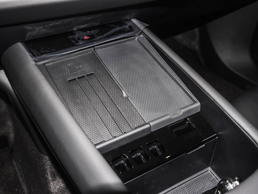 Volkswagen ID.Unyx Pre-Top 2025 - 33 Volkswagen ID.Unyx Pre-Top 2025 - 33 | bex-auto.md