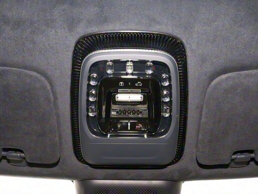 Zeekr 9X Pre-Top 2025 - 79 Zeekr 9X Pre-Top 2025 - 79 | bex-auto.md