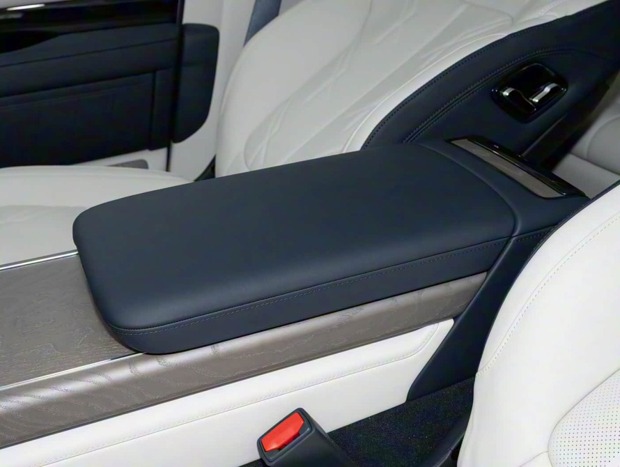 Zeekr 9X Mid 2025 - 16 Zeekr 9X Mid 2025 - 16 | bex-auto.md