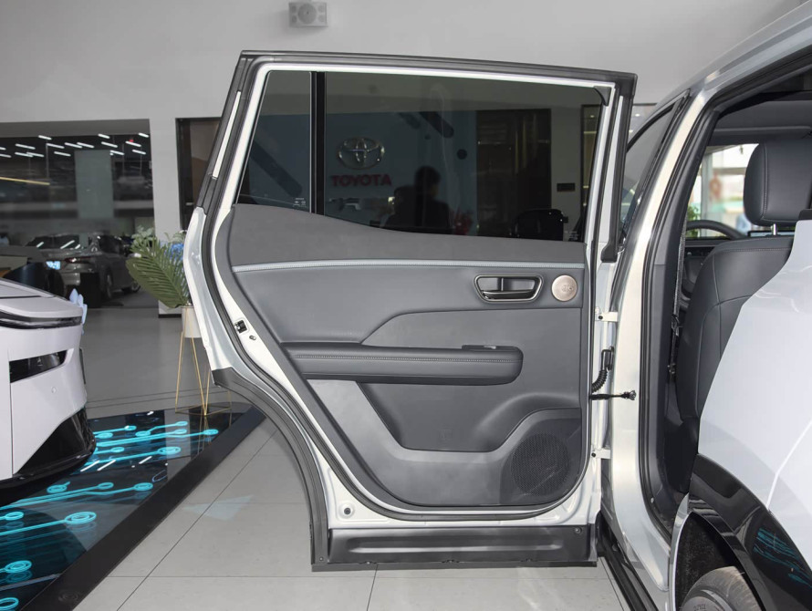 Toyota bZ3X Mid LiDAR 2025 - 41 Toyota bZ3X Mid LiDAR 2025 - 41 | bex-auto.md