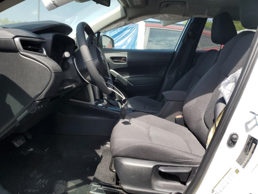 Toyota Corolla Cross LE 2024 - 6 Toyota Corolla Cross LE 2024 - 6 | bex-auto.md