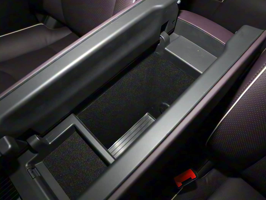 Mazda EZ-60 EV Top 2025 - 46 Mazda EZ-60 EV Top 2025 - 46 | bex-auto.md