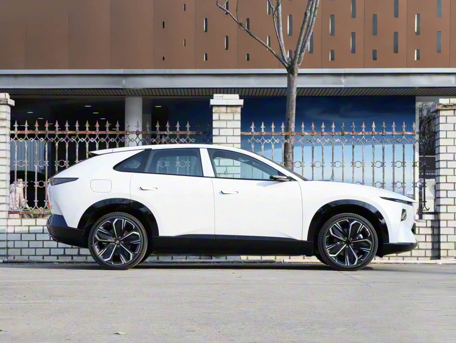 Mazda EZ-60 EV Top 2025 - 3 Mazda EZ-60 EV Top 2025 - 3 | bex-auto.md