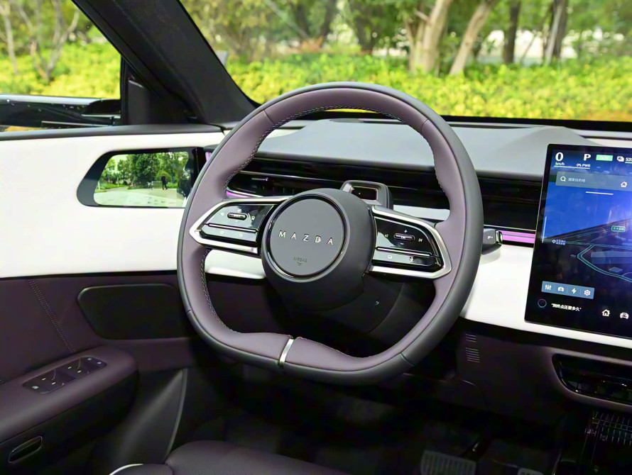 Mazda EZ-60 EV Top 2025 - 23 Mazda EZ-60 EV Top 2025 - 23 | bex-auto.md