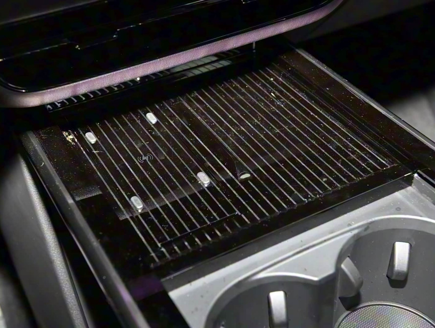 Mazda EZ-60 EV Top 2025 - 41 Mazda EZ-60 EV Top 2025 - 41 | bex-auto.md