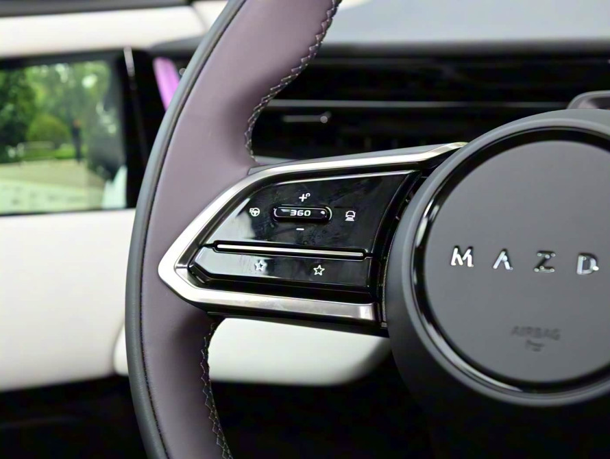 Mazda EZ-60 EV Top 2025 - 24 Mazda EZ-60 EV Top 2025 - 24 | bex-auto.md