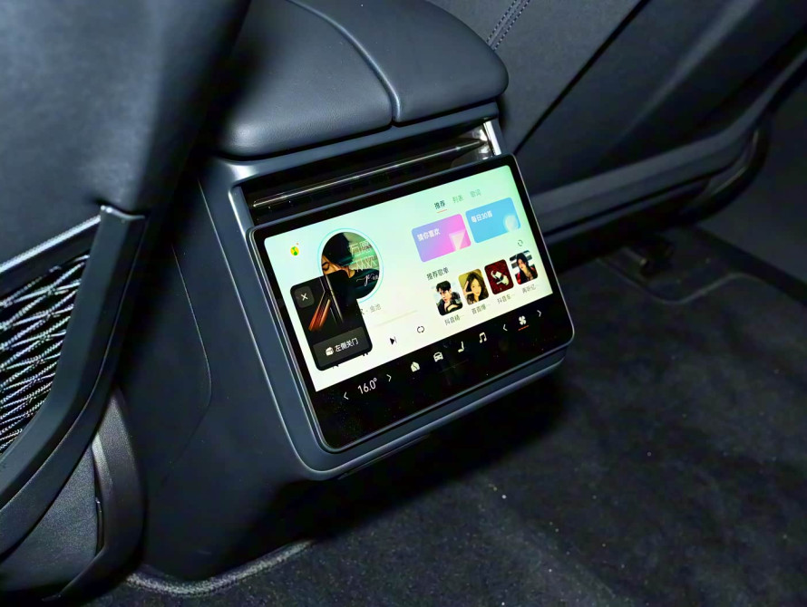 Zeekr 001 Top 2026 - 60 Zeekr 001 Top 2026 - 60 | bex-auto.md