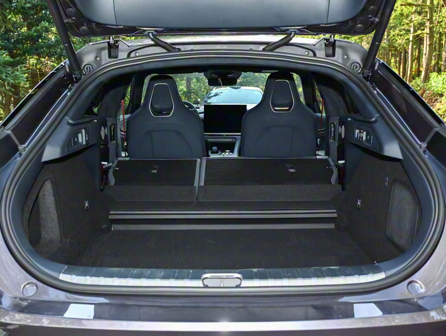 Zeekr 001 Top 2026 - 68 Zeekr 001 Top 2026 - 68 | bex-auto.md