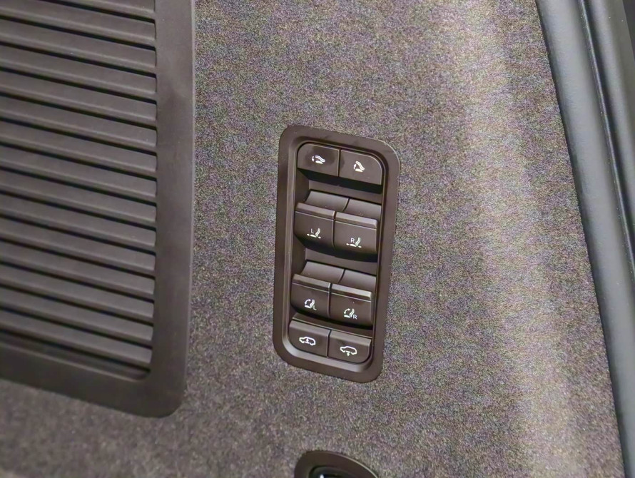 Denza N9 Top 2026 - 63 Denza N9 Top 2026 - 63 | bex-auto.md