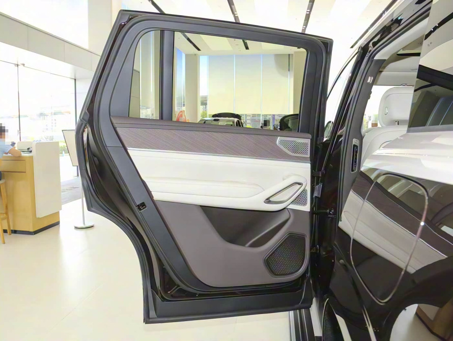 Denza N9 Top 2026 - 41 Denza N9 Top 2026 - 41 | bex-auto.md