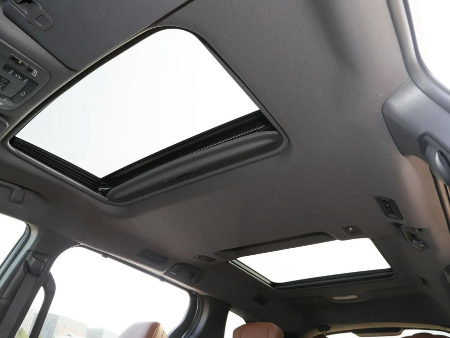 Toyota Granvia Top 2026 - 14 Toyota Granvia Top 2026 - 14 | bex-auto.md