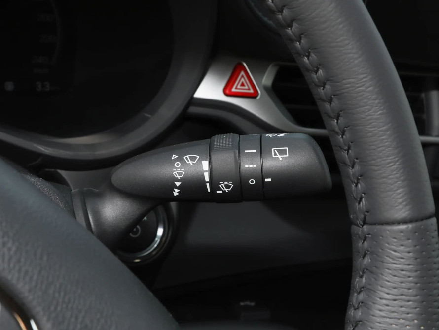 Toyota Granvia Top 2026 - 27 Toyota Granvia Top 2026 - 27 | bex-auto.md