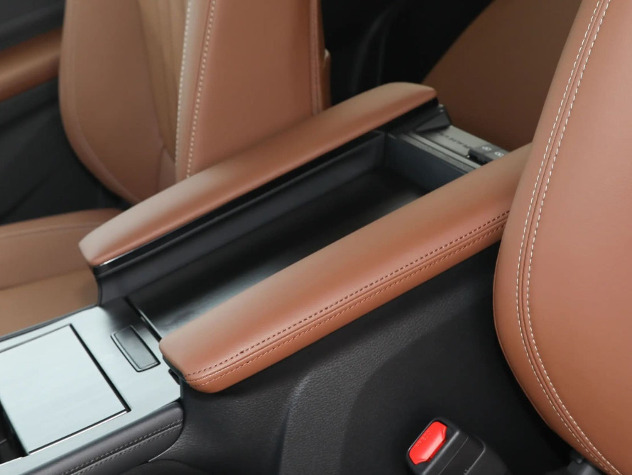 Toyota Granvia Top 2026 - 37 Toyota Granvia Top 2026 - 37 | bex-auto.md