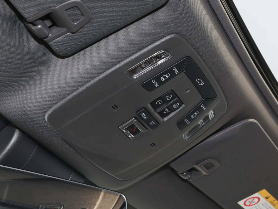 Toyota Granvia Top 2026 - 20 Toyota Granvia Top 2026 - 20 | bex-auto.md