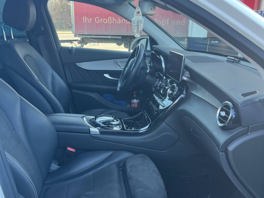 Mercedes Benz GLC 350e 2019 - 24 Mercedes Benz GLC 350e 2019 - 24 | bex-auto.md