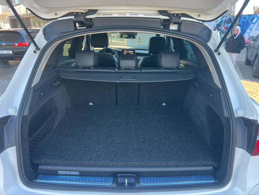 Mercedes Benz GLC 350e 2019 - 5 Mercedes Benz GLC 350e 2019 - 5 | bex-auto.md